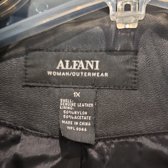 Jones New York Charcoal Leather Jacket - Picture 2 of 7